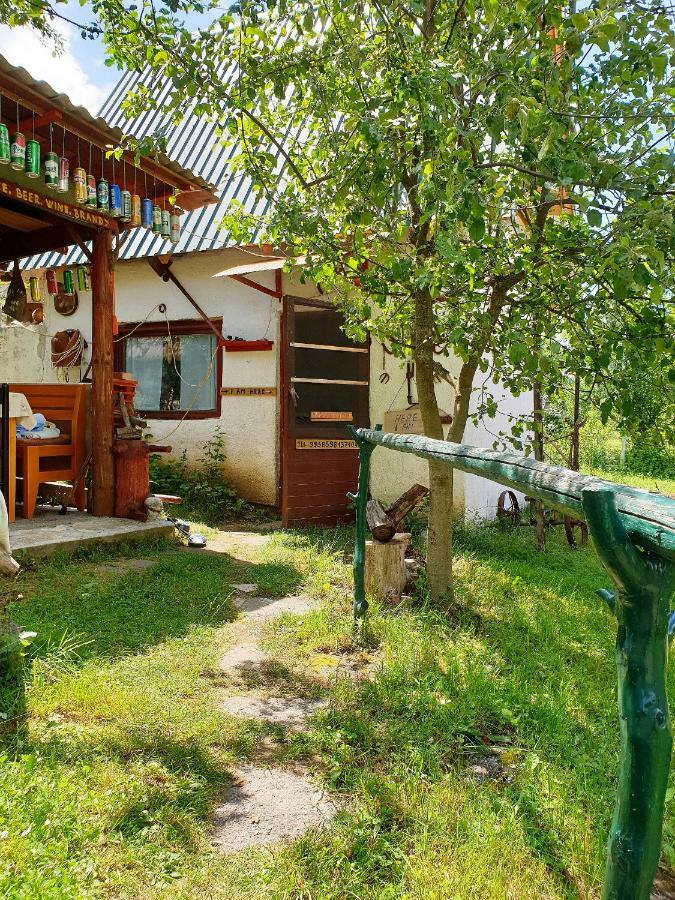 Draga Koncar Guest House Vrelo Korenicko Екстер'єр фото